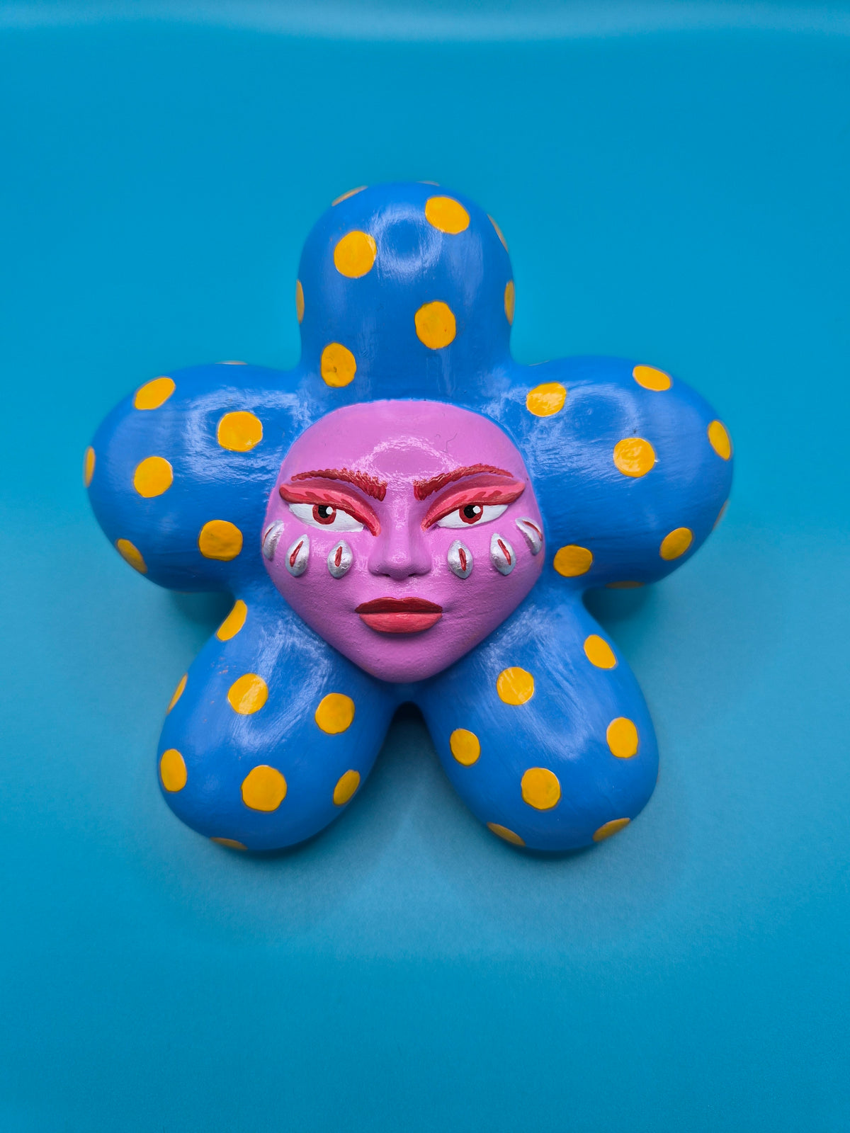 Flower Bloom: Large Spotted Blue