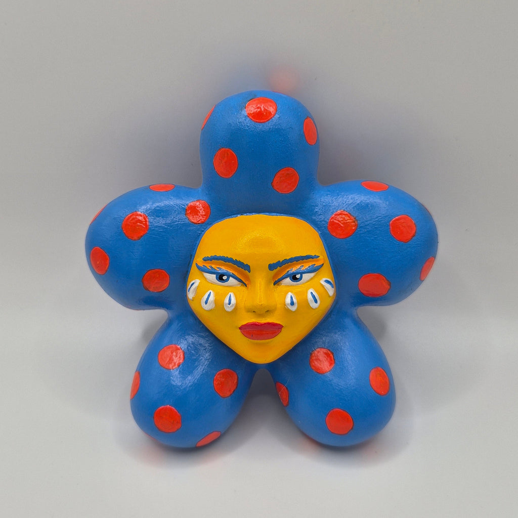 Flower Bloom: Mini Spotted Blue